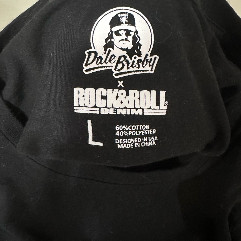 Black Rodeo Tee by - Picture 3 of 3
